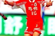 bob体育登录入口-宿茂臻现状：定居山东，美娇妻婚后很低调，现已是山东泰山副总
